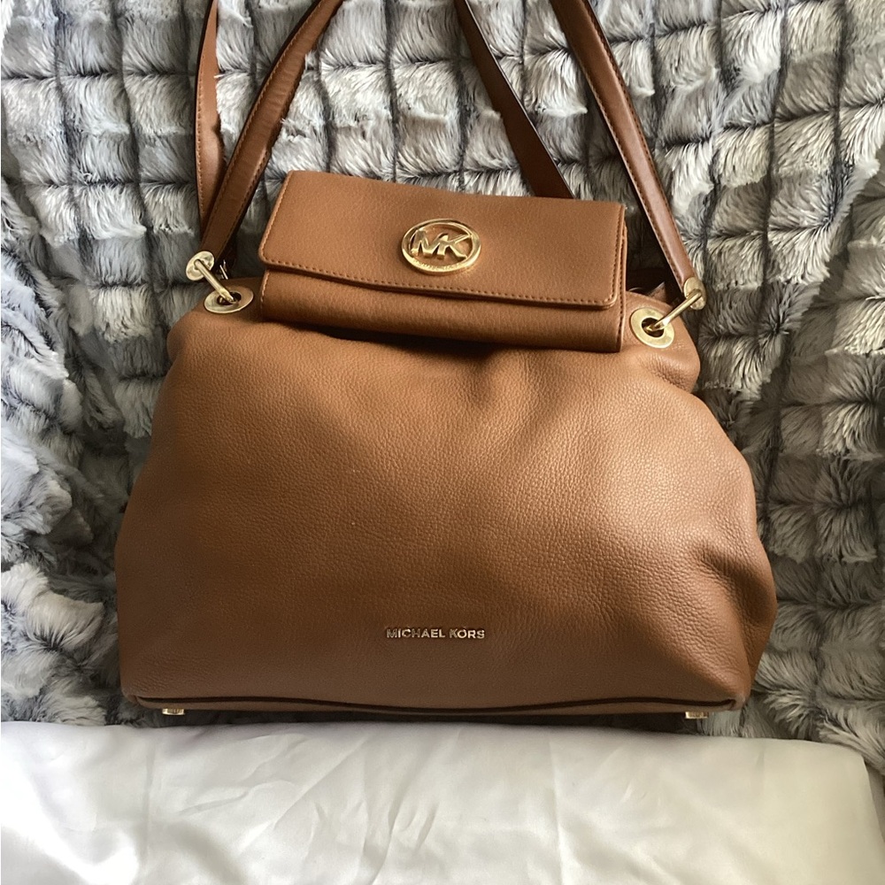 Michael Kors Brown Leather Shoulder Bag Bundle w/ Wallet